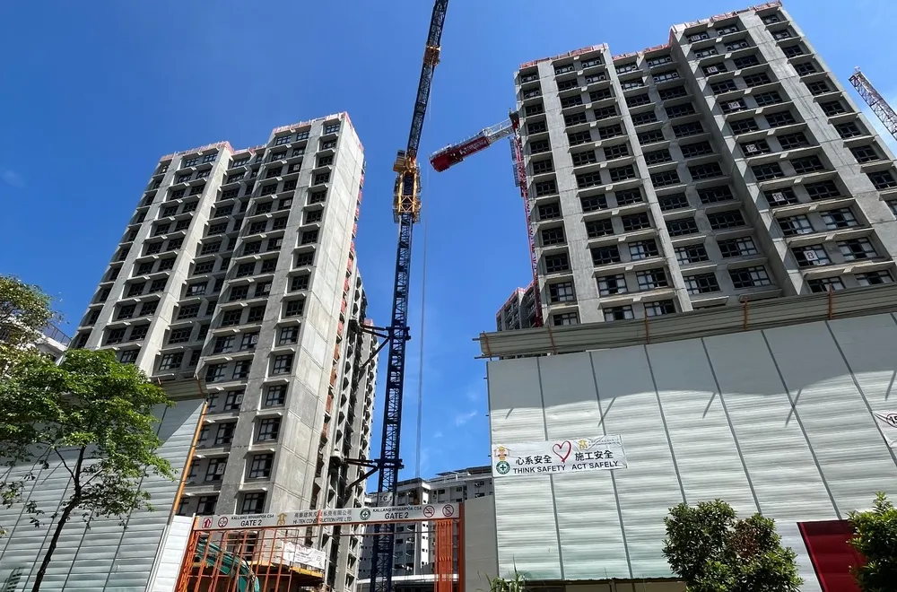 Office Buildings & Commercial Complexes