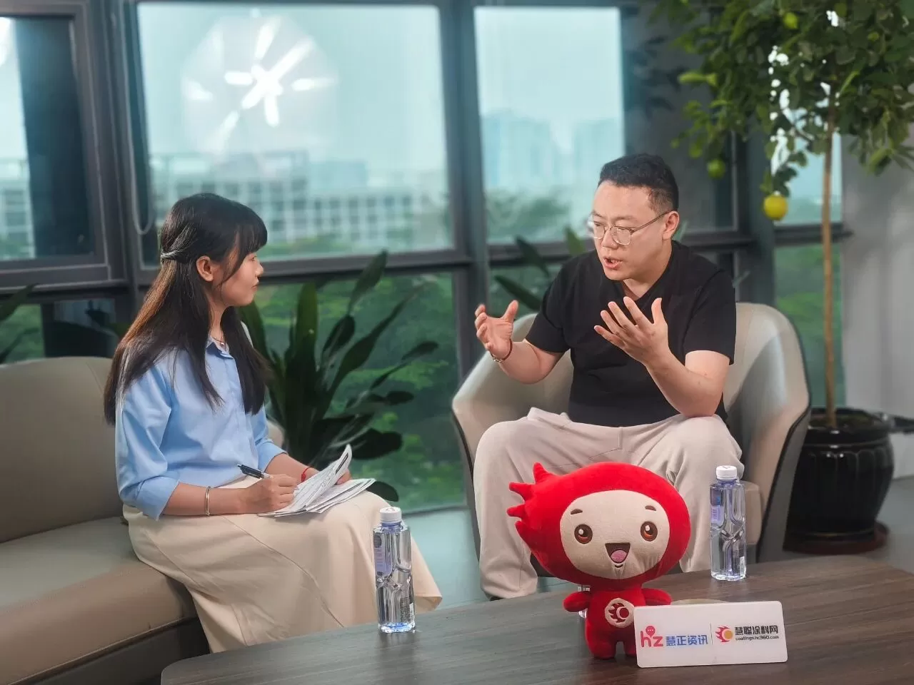 huizheng-news-exclusive-interview-with-legend-robot-president-zhang-zhixiang1.jpg